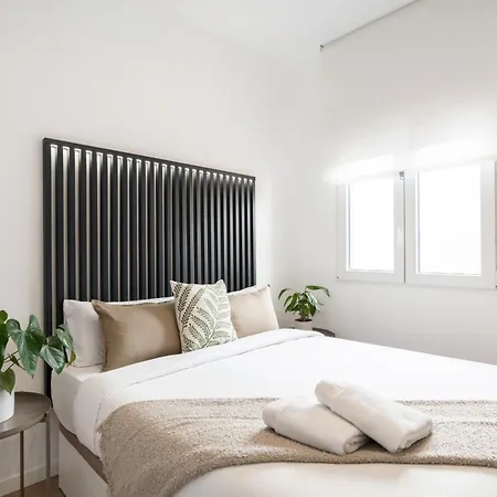 Retiro Residence White-2